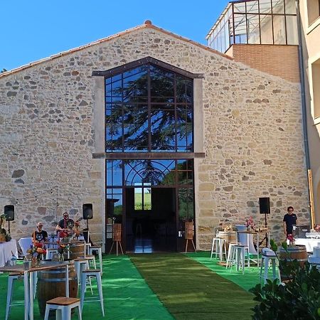 Domaine Les Castans Bed and Breakfast Saint-Thibéry Buitenkant foto
